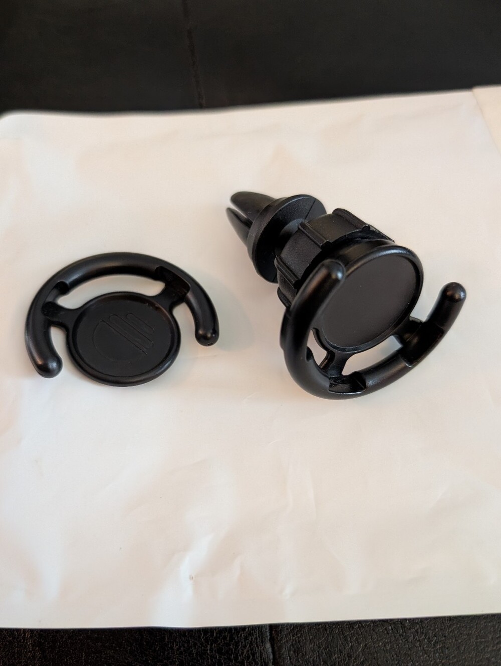 (2 For $10) 2 PopSockets Universal Black Mounts,